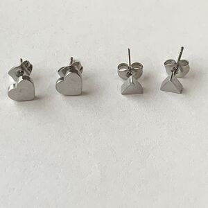 2 Prs Stainless Steel Small Stud Pierced Earrings Heart Triangle Hypoallergenic